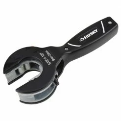 Husky 1-1/8 in. Ratcheting Tube Cutter -ToolHub Shop husky pipe cutters 86 036 0111 4f 1000